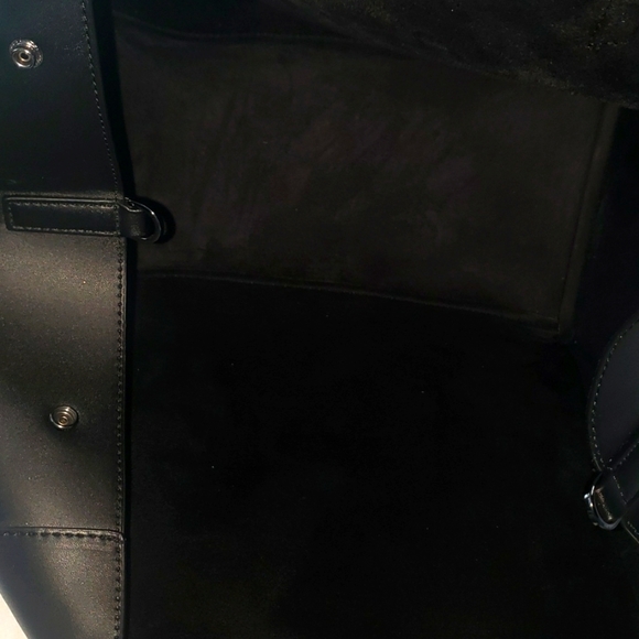 Juicy Couture Soft Tote Bag - Picture 3 of 6